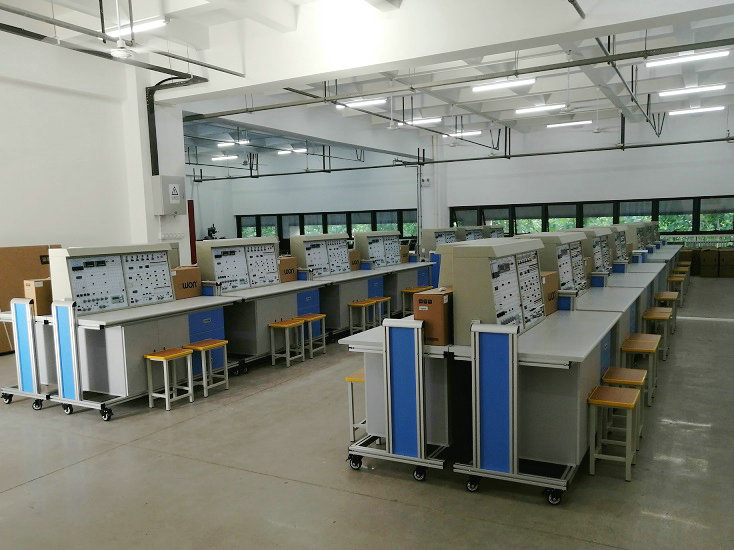 電子學綜合實驗裝