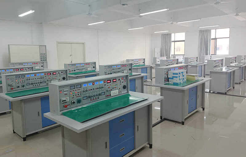 電工電子實訓(xùn)設(shè)備