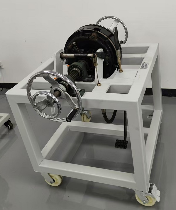 拖拉機(jī)離合器實(shí)訓(xùn)