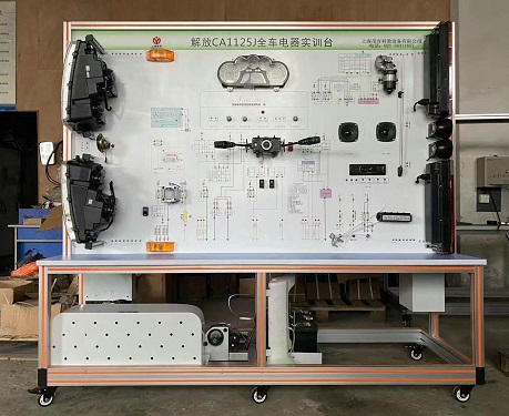 解放CA1122全車電